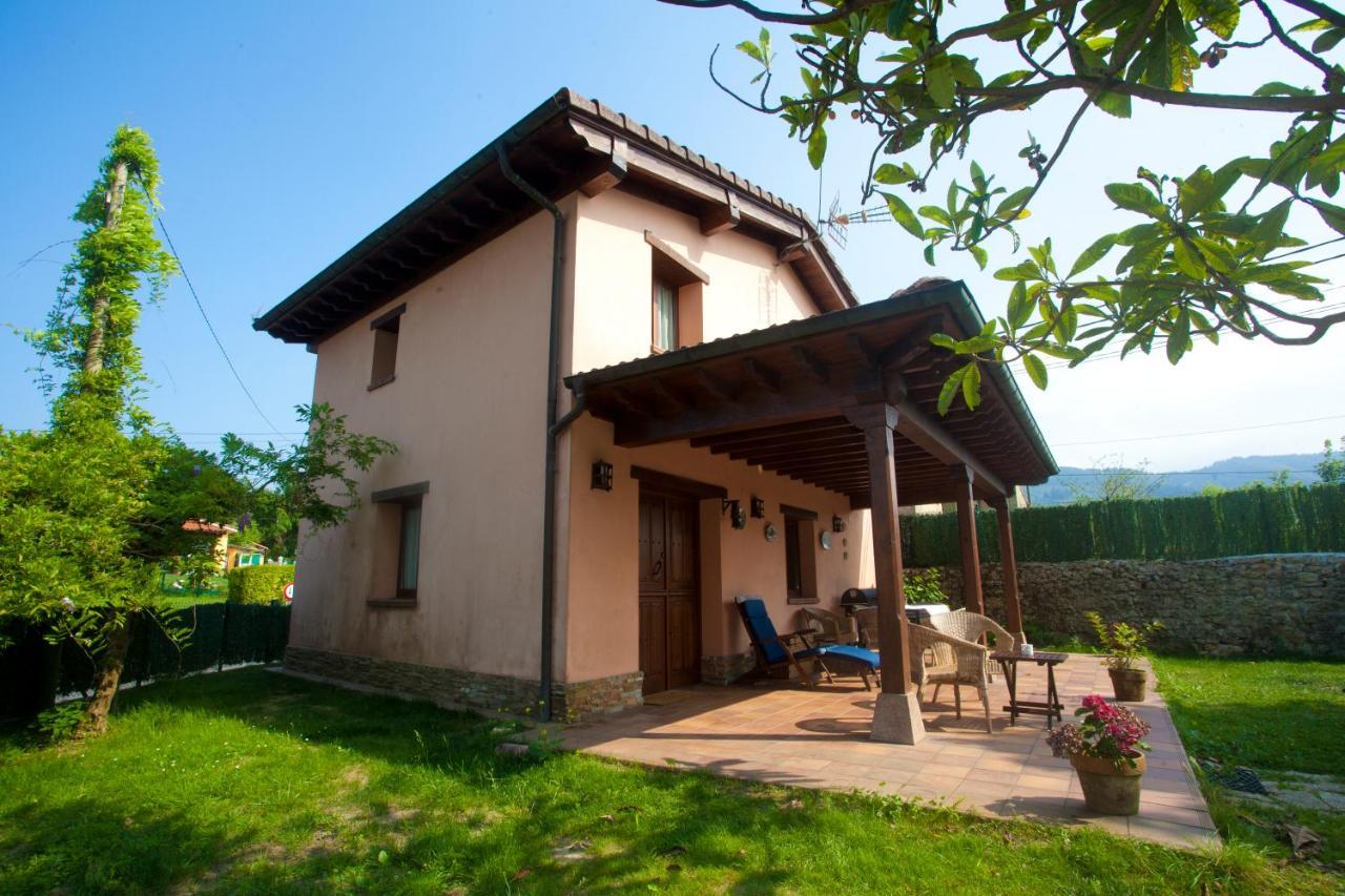 Villa Isabel Piloña Exterior foto
